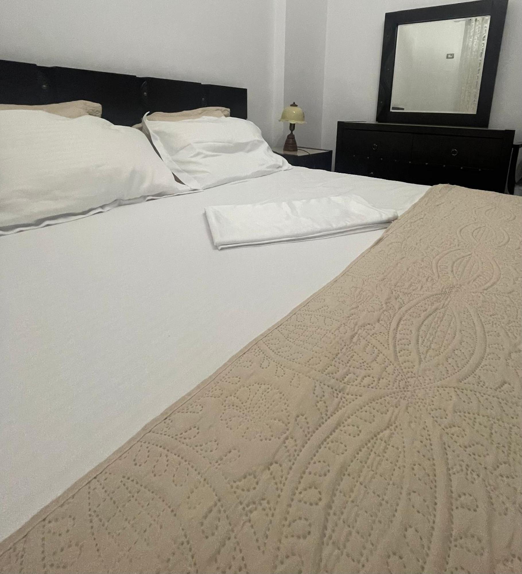 Seaview Golden Penthouse Apartment ซารานเดอ ภายนอก รูปภาพ