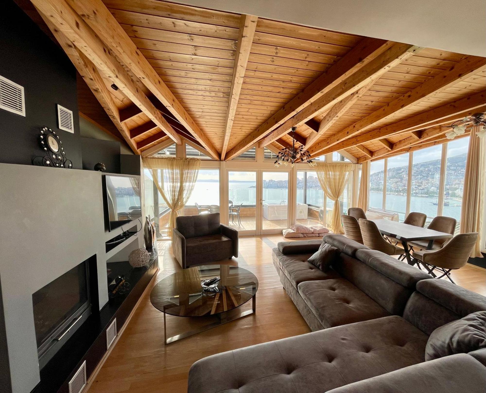 Seaview Golden Penthouse Apartment ซารานเดอ ภายนอก รูปภาพ