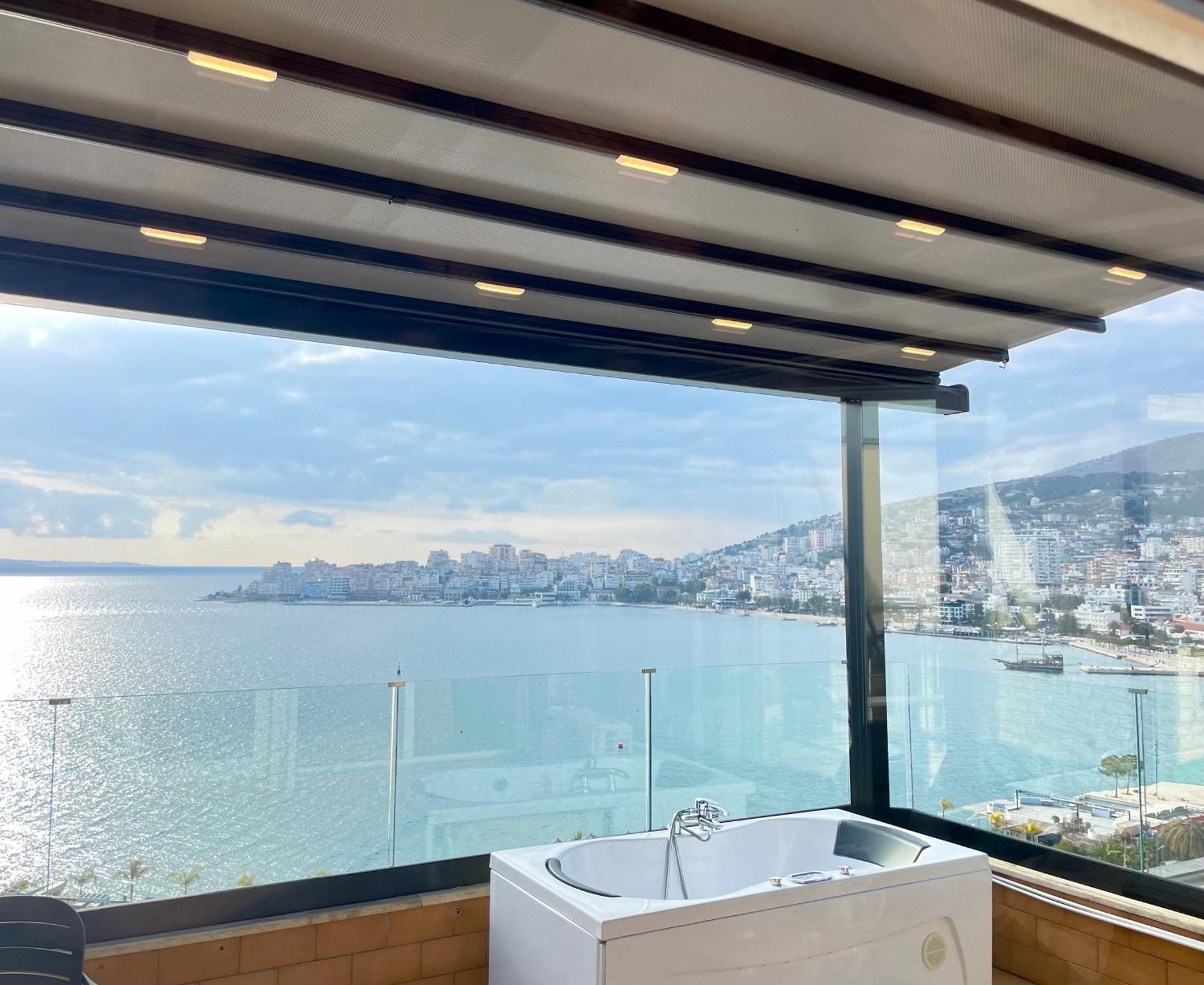 Seaview Golden Penthouse Apartment ซารานเดอ ภายนอก รูปภาพ