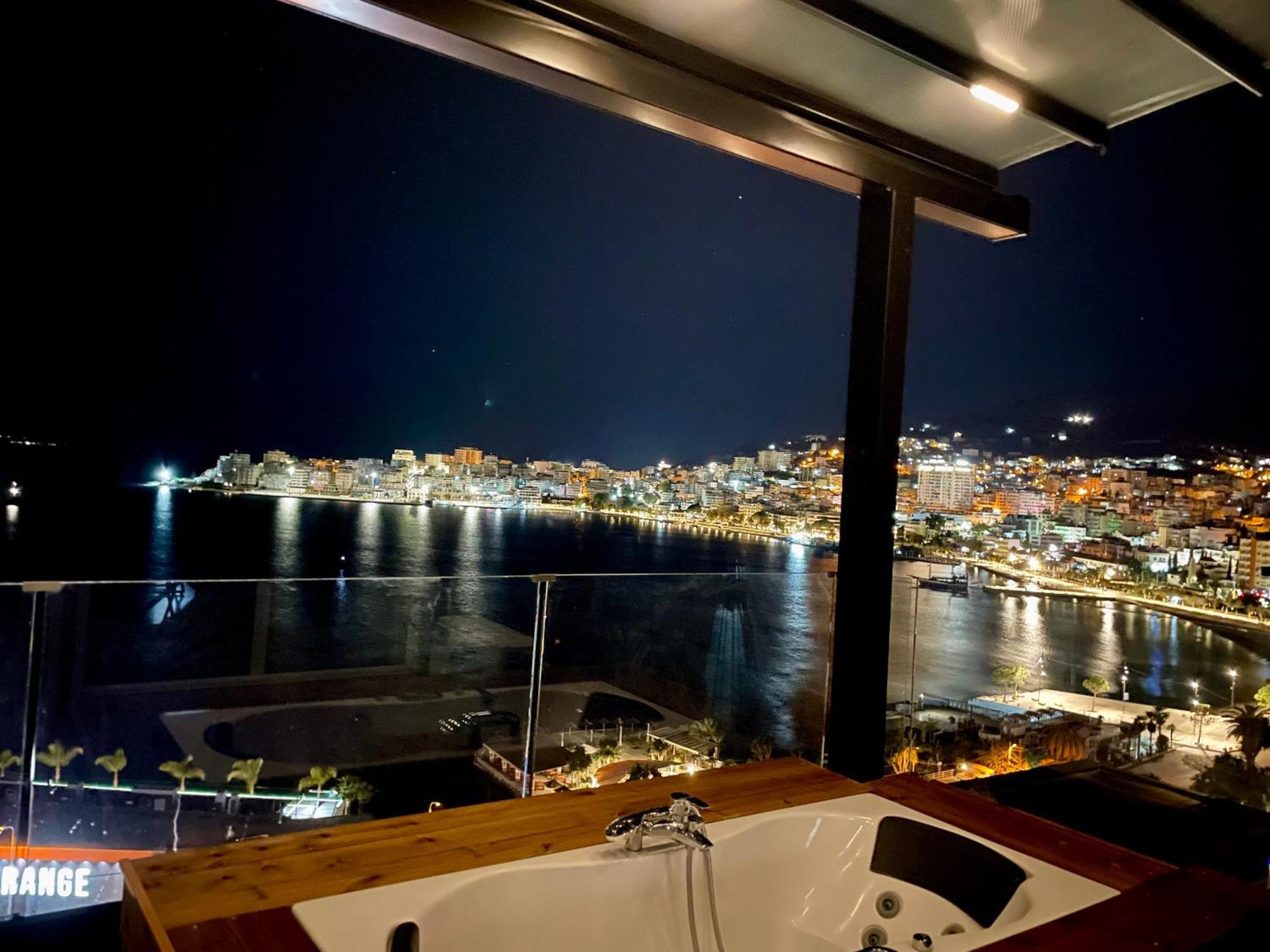 Seaview Golden Penthouse Apartment ซารานเดอ ภายนอก รูปภาพ